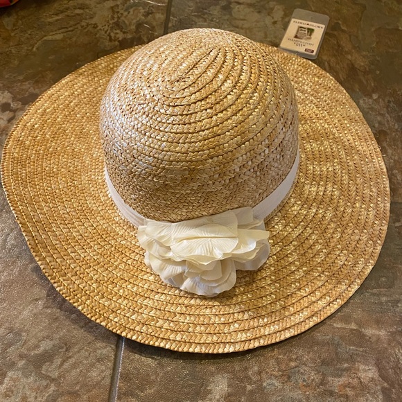 Straw Hat - Picture 1 of 1